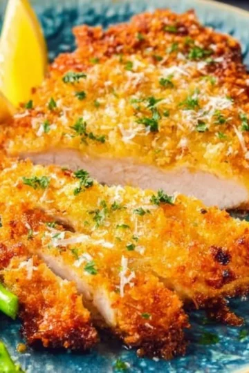 Perfectly cooked air fryer crispy chicken breast with a golden crunchy coating