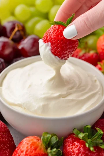Delicious fruit dip served with fresh fruits